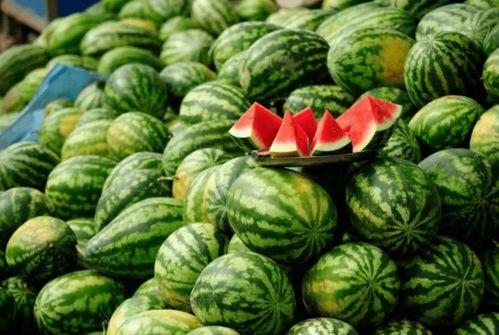 网红吃瓜人员,网红吃瓜达人带你揭秘娱乐圈幕后真相